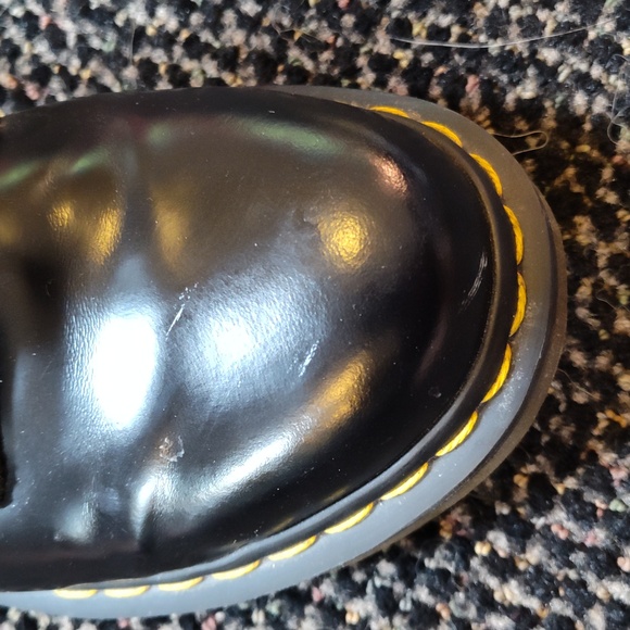 Dr Martens 1460 Smooth Leather Lace Up Boot - Picture 5 of 7